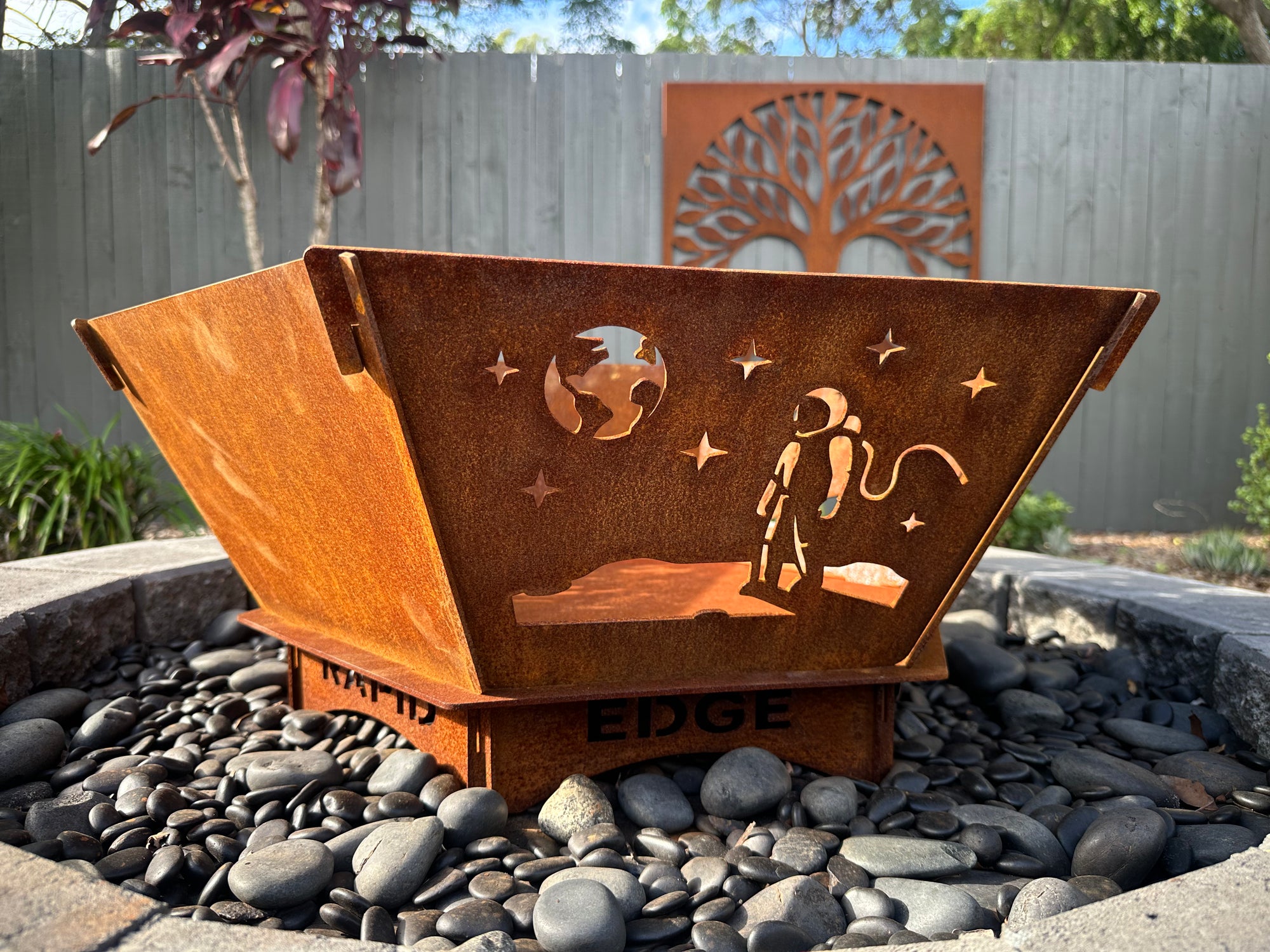 Fire Pit - Spaceman 3mm Corten Steel flat pack  – Australian Made